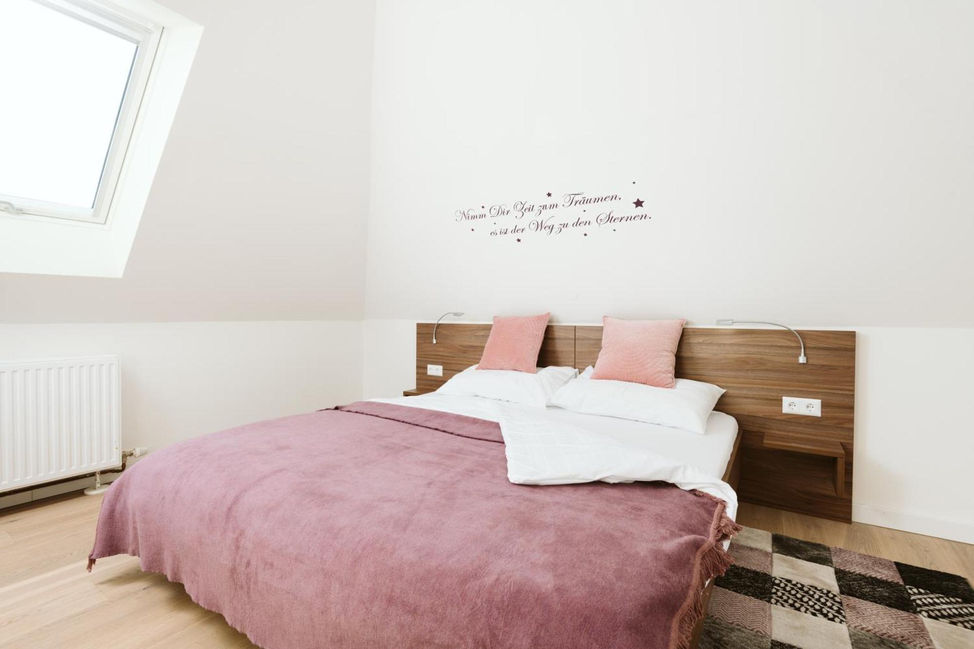 Haus Aussicht - Ferienwohnungen Velden Velden am Wörthersee Kamer foto